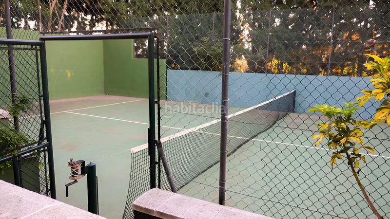 Foto 35a27ea7-a3e6-4c8f-894e-bc603410c409. Reihenhaus mit parking pool in Puente Romano Marbella