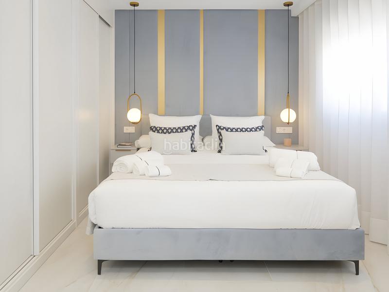 Foto ed06e042-1aa8-4296-b82f-e14e868eeed4. Casa a schiera con parcheggio piscina in Nueva Andalucía centro Marbella