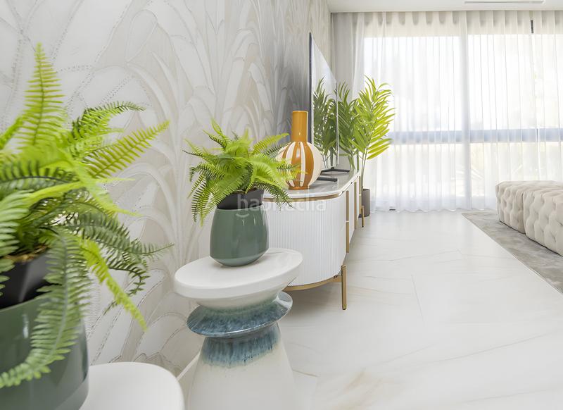 Foto ef48d835-984f-4c90-893b-bac8f9f26e5d. Casa a schiera con parcheggio piscina in Nueva Andalucía centro Marbella