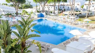 Casa aparellada a Reserva de Marbella. Casa adosada en venta en reserva de marbella