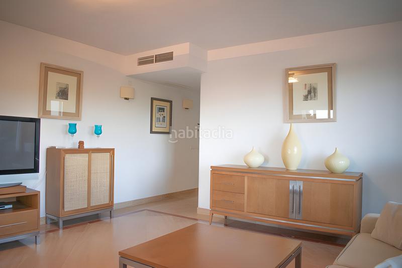 Foto 67610ca8-8c23-4ffa-83b3-d315af73b6ad. Planta baja apartamento en planta baja en venta en Río Real en Marbella