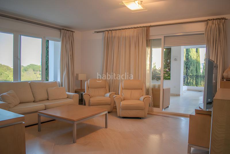 Foto 75858d3b-0431-4aaf-bf2e-0a3480ecb340. Planta baja apartamento en planta baja en venta en Río Real en Marbella
