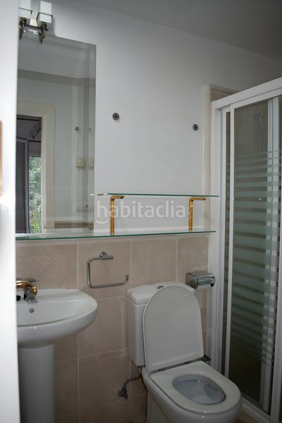 Foto 997e99d7-d653-4e90-97cd-a1a9bdec9484. Planta baja apartamento en planta baja en venta en Río Real en Marbella
