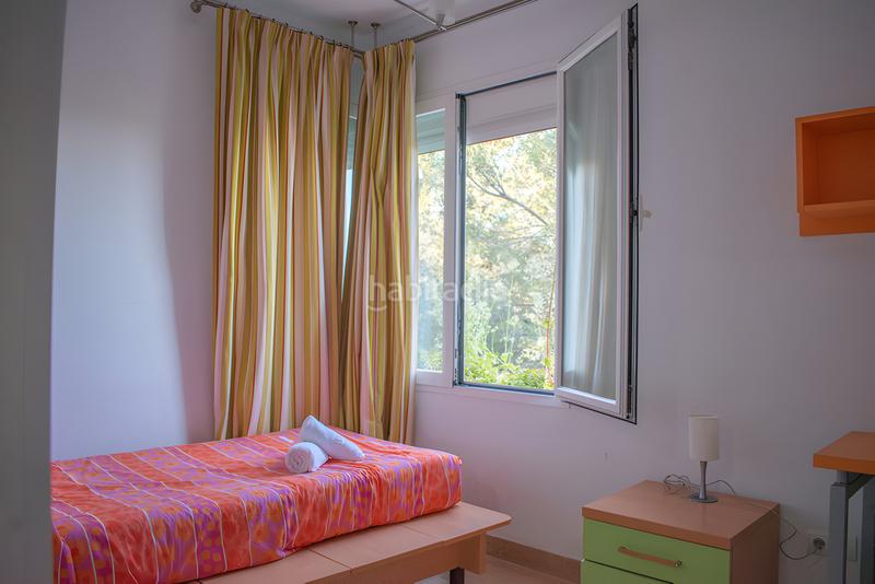 Foto d48d0469-8403-44f1-bb5f-37e21b469c5a. Planta baja apartamento en planta baja en venta en Río Real en Marbella