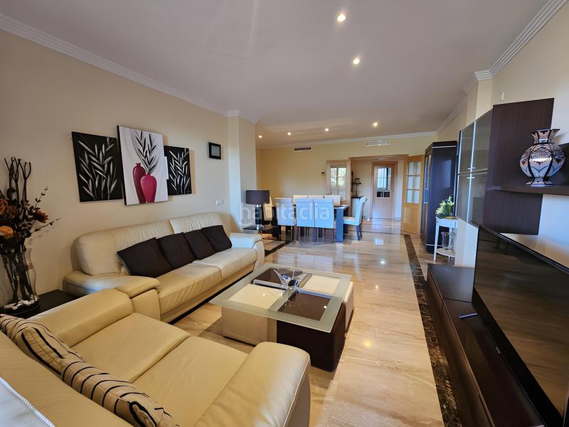 Foto 44f7c753-214c-4932-9f63-c14e1456e92a. Apartamento  en planta media en venta en nueva milla de oro en Estepona