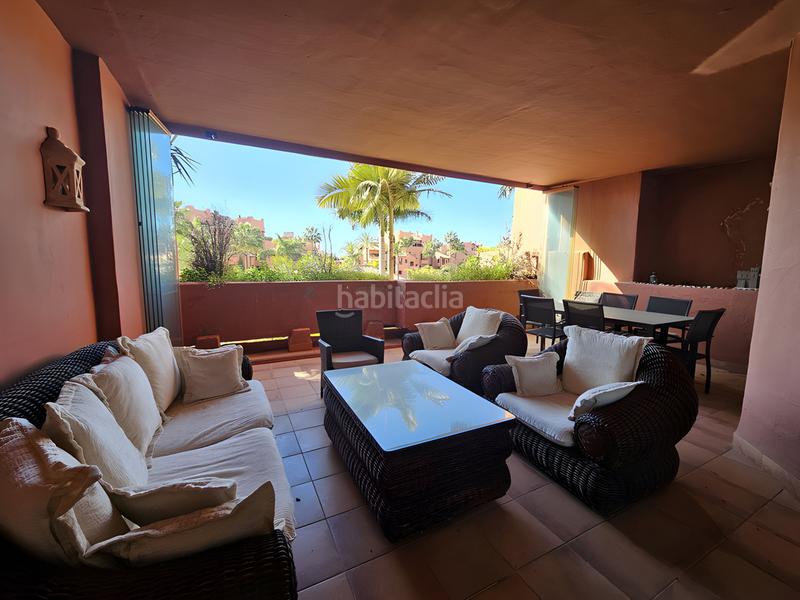 Foto b70d2f7e-59f6-4f30-9776-638608a38fc4. Apartamento  en planta media en venta en nueva milla de oro en Estepona