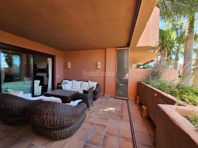 Foto c67b6fc5-eb51-4860-8f0d-f468b9c39505. Apartamento  en planta media en venta en nueva milla de oro en Estepona