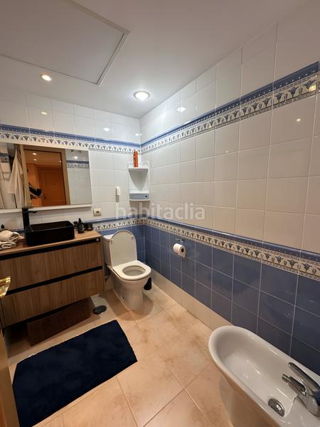 Foto 05a381a6-2966-4281-97ca-de6887a5cb3a. Apartamento  en última planta en venta en Estepona