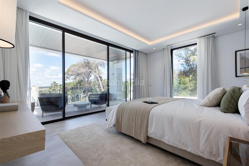 Foto 4436d084-669c-4e14-9a4b-168c2fd9c8ee. House with parking pool in Puente Romano Marbella