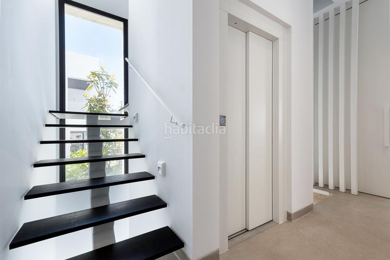 Foto daf6ebe0-9182-4e23-9bf5-fad2ce5f09ff. House with parking pool in Puente Romano Marbella