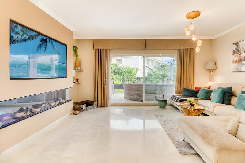 Foto 0587b636-3710-4b66-ba14-d2b4a5980ab6. Ground floor with pool in Villacana - Costalita - Saladillo Estepona