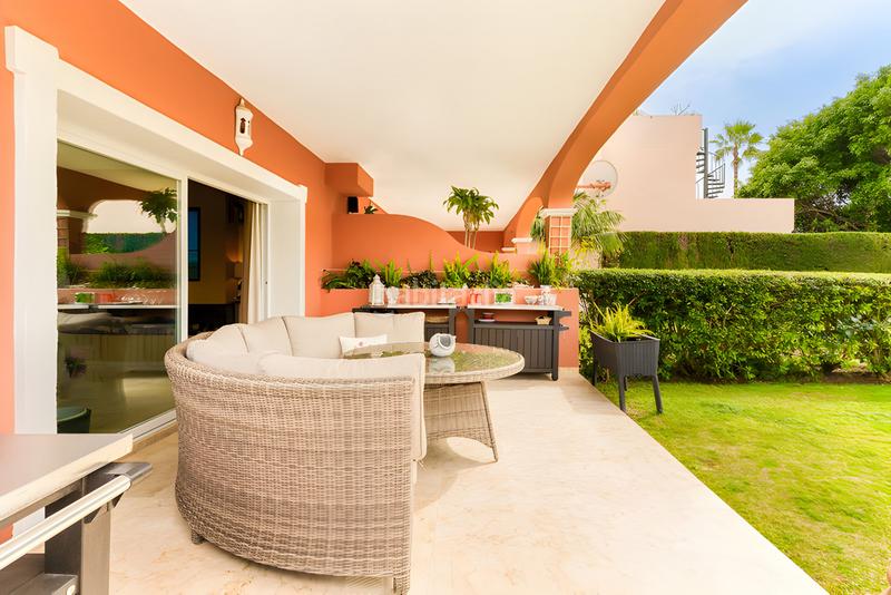 Foto 34c8c081-08c0-4720-a8c7-43b2e2235614. Ground floor with pool in Villacana - Costalita - Saladillo Estepona