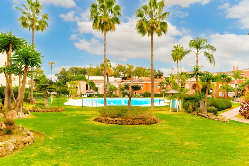 Foto 822871e7-2785-4609-a873-531a68e0b18d. Ground floor with pool in Villacana - Costalita - Saladillo Estepona