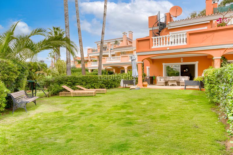 Foto 95e7cf6d-83fe-4c45-8539-317b3ae4c761. Ground floor with pool in Villacana - Costalita - Saladillo Estepona