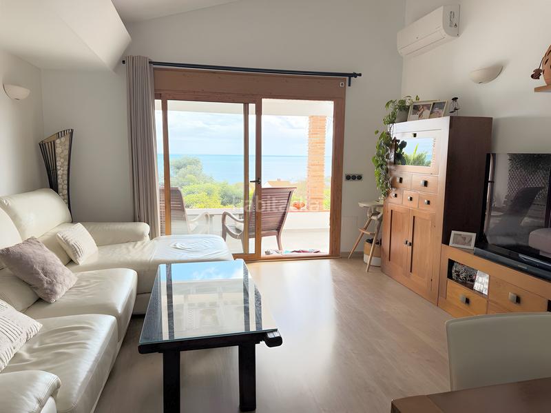 Foto 407fd3b3-5604-46e2-88ab-e7469427437a. Casa pareada  en venta en Centro Estepona