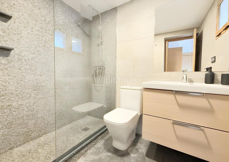 Foto 68677e41-8b19-40e9-be71-a6634276d31b. Casa pareada  en venta en Centro Estepona