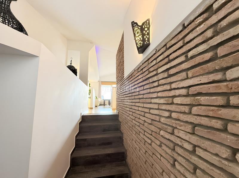 Foto ab9a713b-bfd8-4b32-92d6-978e5fee3f49. Casa pareada  en venta en Centro Estepona