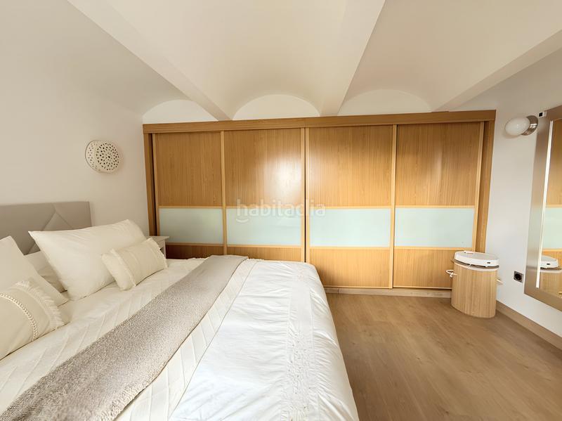 Foto b4a9f0cf-ad86-4e39-acbb-a5395647c076. Casa pareada  en venta en Centro Estepona