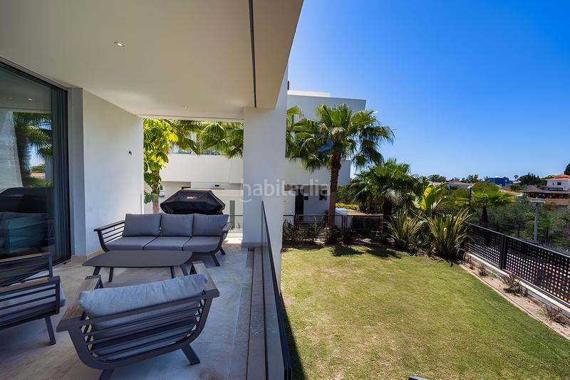 Foto a8e75c3c-8000-4542-9d93-13875be00d5d. Casa pareada  en venta en Río Real en Marbella