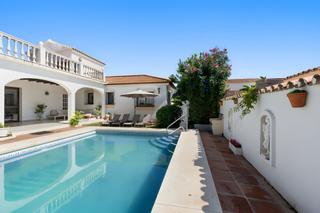 Maison à Villacana - Costalita - Saladillo. Villa independiente en venta en new golden mile