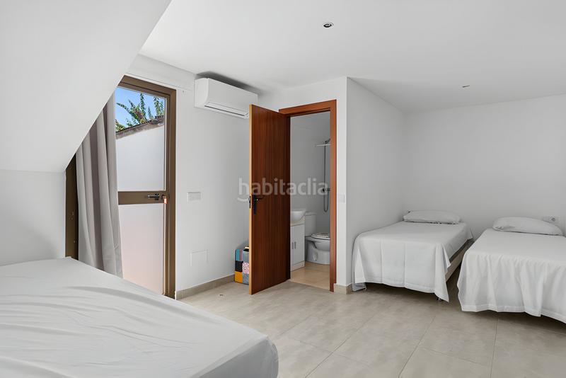 Foto 6a68bee3-8f8c-4960-99f4-efe832f747cb. Casa villa independiente en venta en new golden mile en Estepona