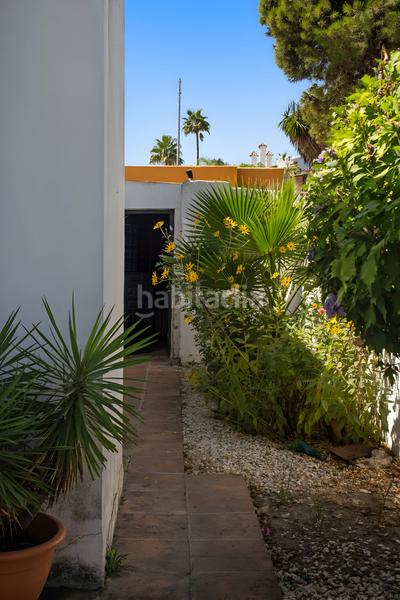 Foto 6f8b8be2-9dd9-4bf7-9fa5-4bfb0eeb1918. Casa villa independiente en venta en new golden mile en Estepona