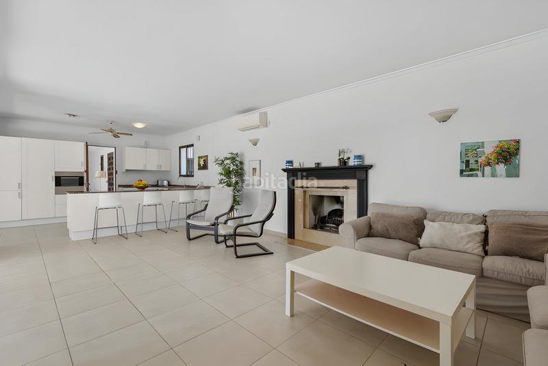Foto c360dc58-4bc0-44c2-9061-036947e5974e. Casa villa independiente en venta en new golden mile en Estepona
