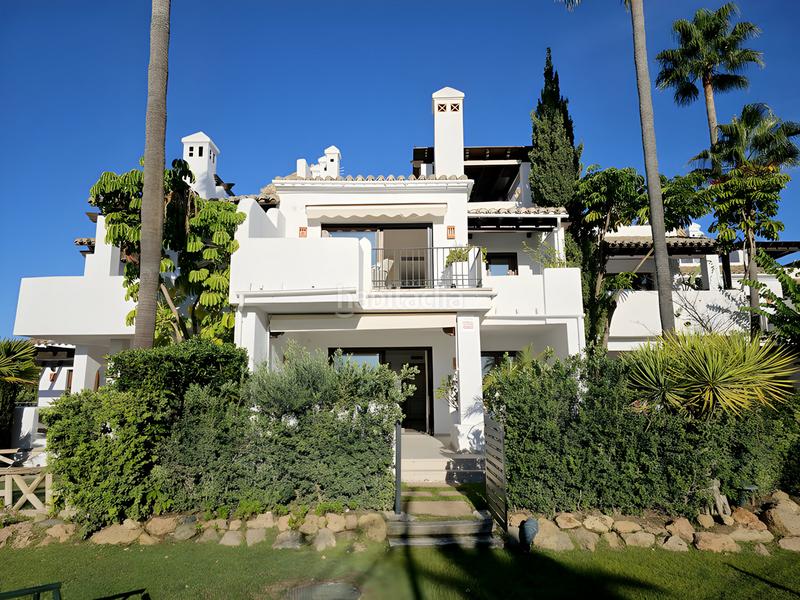 Foto 2d93495d-d9bb-4bba-8f0f-4cb05337175e. Casa a schiera con parcheggio piscina in Paraiso - Barronal Estepona