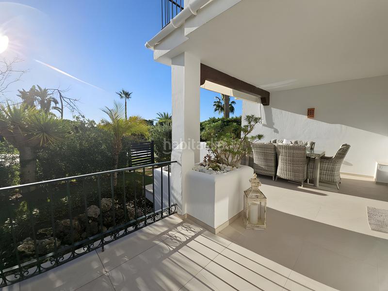 Foto aea10237-9135-4615-bd19-9243dc4bb7a3. Casa a schiera con parcheggio piscina in Paraiso - Barronal Estepona