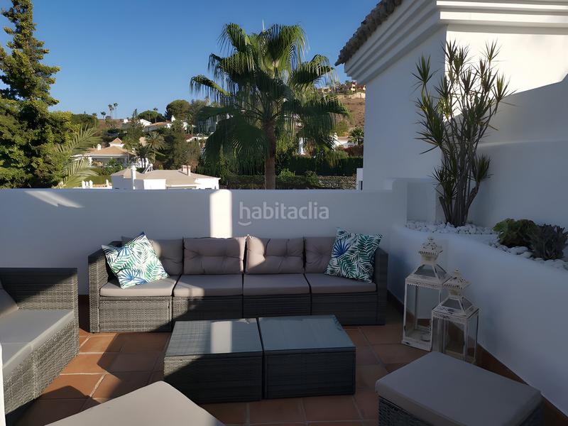 Foto fda5feaf-718e-4248-b0ce-d91cdf3de8ec. Casa a schiera con parcheggio piscina in Paraiso - Barronal Estepona