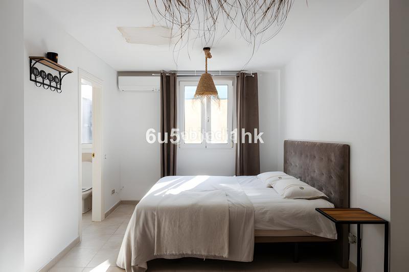Foto 20dc38dc-7ac3-4e79-8dae-fe795a991171. Casa villa independiente en venta en la nueva milla de oro en Estepona