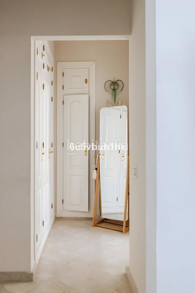Foto 66eb85f8-9b4e-49da-adcd-64b15bda73d3. Casa villa independiente en venta en la nueva milla de oro en Estepona