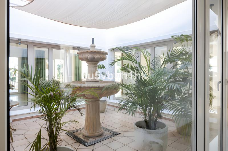 Foto ef2e15d1-3750-4850-ac45-ffffd33dd95c. Casa villa independiente en venta en la nueva milla de oro en Estepona