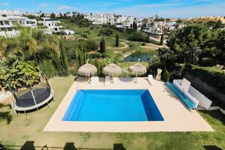 Maison à Villacana - Costalita - Saladillo. Villa independiente en venta en la nueva milla de oro