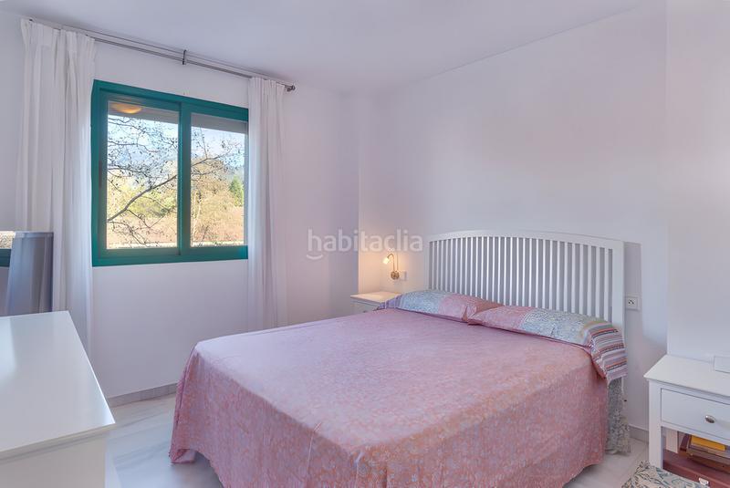 Foto d112c573-9f3b-4c06-94e3-03e6e3b28cf2. Apartamento  en planta media en venta en Marbella