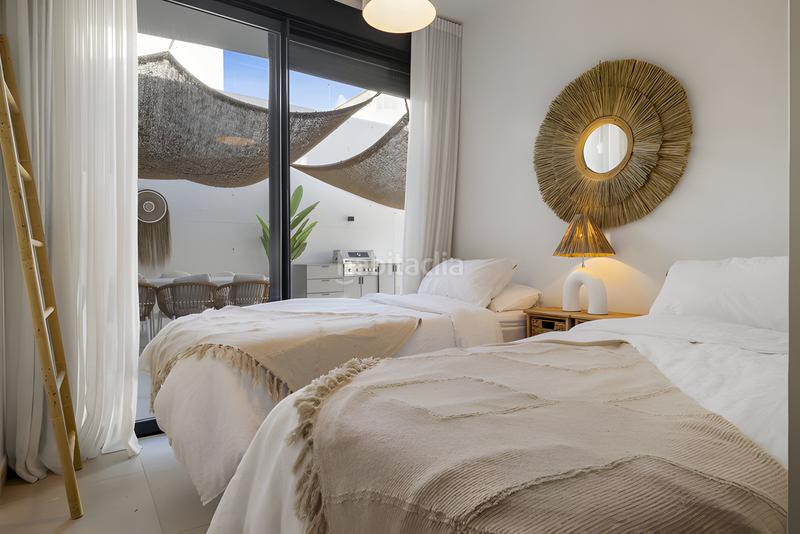 Foto 2d83c50a-115d-415b-be94-9b5b242be3ea. Planta baja apartamento en planta baja en venta en Montemar en Torremolinos