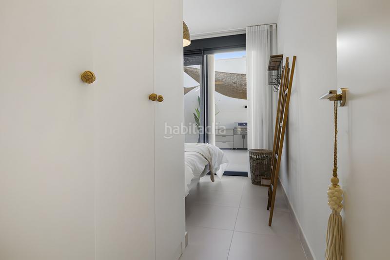 Foto 5b47dd80-53a7-492f-a100-06a0b27ad535. Planta baja apartamento en planta baja en venta en Montemar en Torremolinos