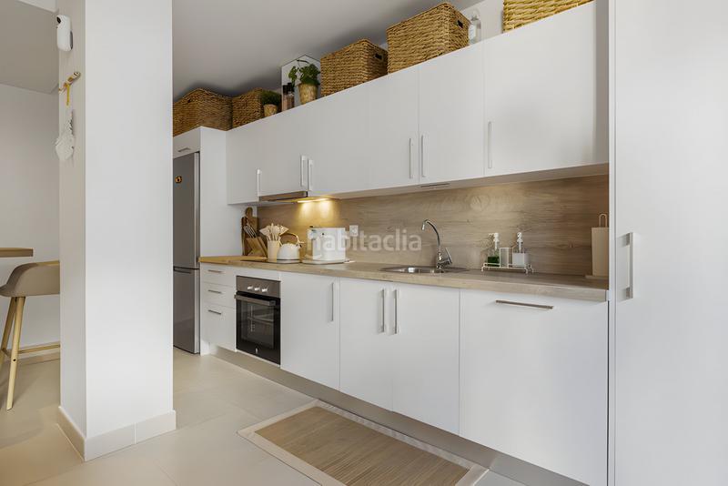 Foto 9855b88e-1e39-446c-9345-6437bbe60619. Planta baja apartamento en planta baja en venta en Montemar en Torremolinos