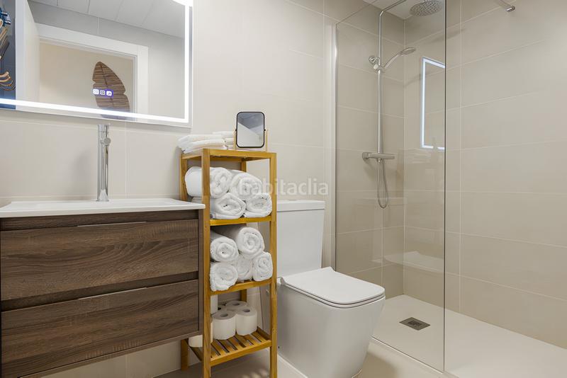 Foto b813348c-c6ff-4f36-95ff-484ca246deb2. Planta baja apartamento en planta baja en venta en Montemar en Torremolinos