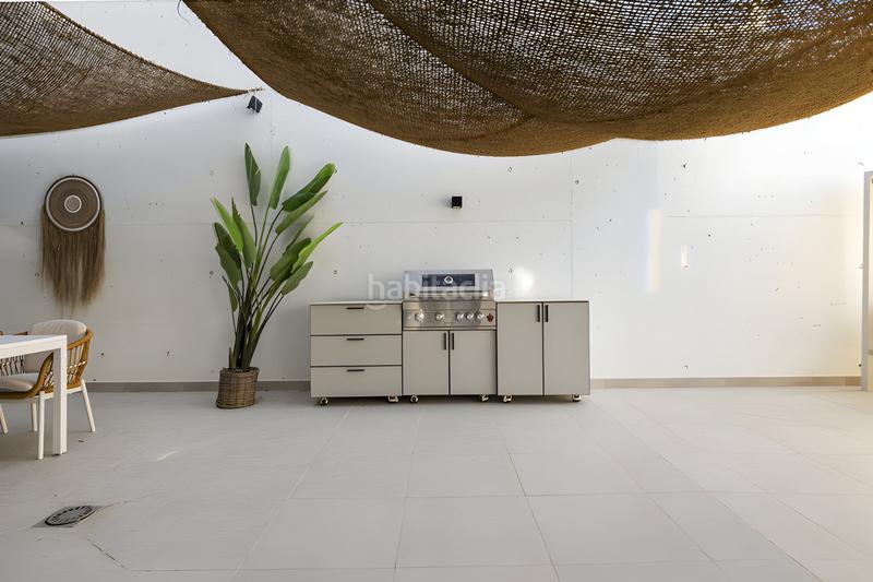 Foto fbcdb90f-bed8-48eb-b49f-458382212749. Planta baja apartamento en planta baja en venta en Montemar en Torremolinos