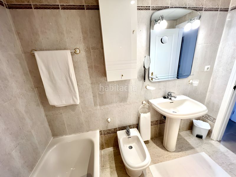 Foto 1f32ca30-f423-40dc-92a8-13c9bc8526c0. Apartament amb aparcament piscina a Centro Estepona
