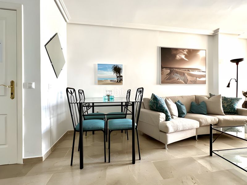 Foto b7b18f7c-a659-4088-94b9-0d266d34253c. Apartament amb aparcament piscina a Centro Estepona