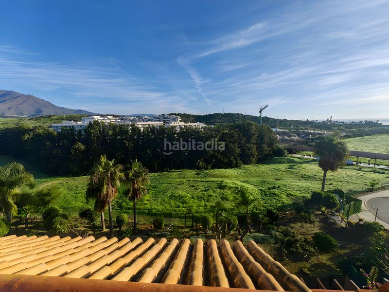 Foto 5452c5b6-ba67-4839-b337-79f8b2d56d7f. Dachwohnung mit parking pool in Centro Estepona