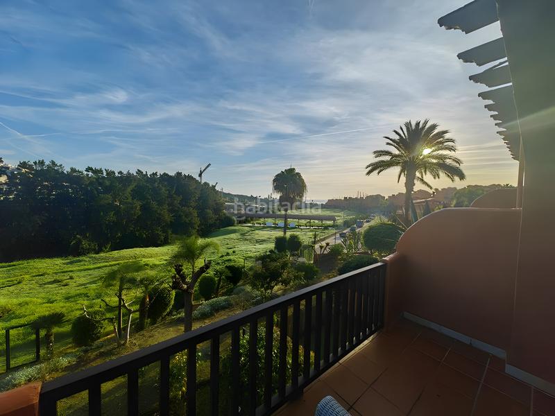 Foto 78d23267-d28e-404a-99a7-947f32959855. Dachwohnung mit parking pool in Centro Estepona