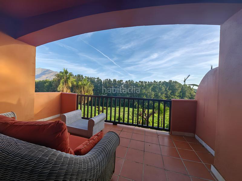 Foto e9edecae-bec5-4938-b3c7-b6ae372da46c. Dachwohnung mit parking pool in Centro Estepona