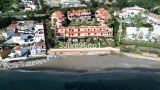 Rez-de-chaussée à Centro. Apartamento en planta baja en venta en estepona