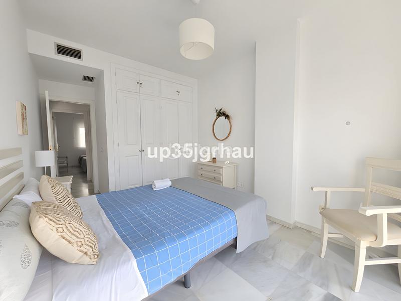 Foto 9a0b9a20-68d6-4039-bdd4-2571d9fa90a0. Apartamento  en planta media en venta en Estepona