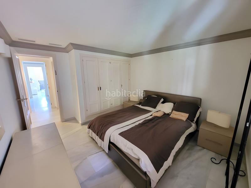 Foto 5fe71962-185d-4ee7-9091-967080c28b9e. Appartement mit parking pool in Nueva Andalucía Almería