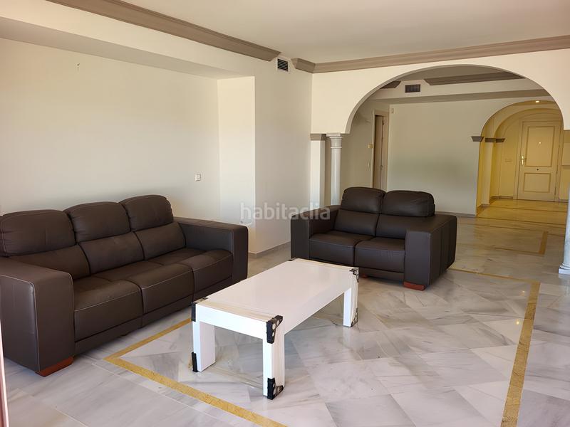 Foto 7013fb9a-48eb-427e-89e3-65edc7712942. Appartement mit parking pool in Nueva Andalucía Almería