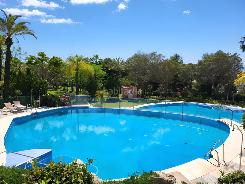 Foto c4bf9fe9-29cb-40e8-a63b-6bcfc61297f4. Appartement mit parking pool in Nueva Andalucía Almería